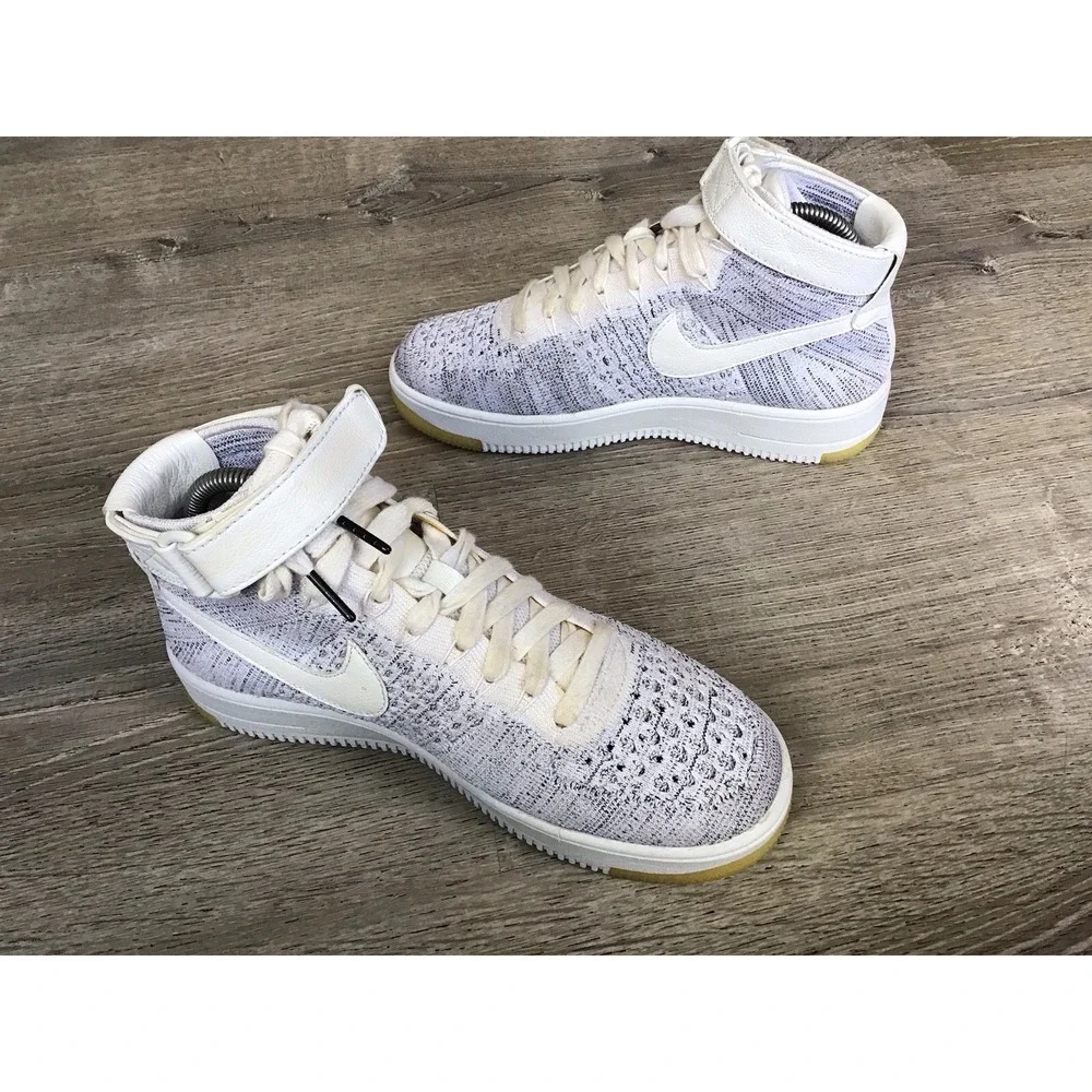 Nike Air Force 1 Womens Ultra Flyknit Sneakers Ankle 818018-101  Shoes Size 8.5